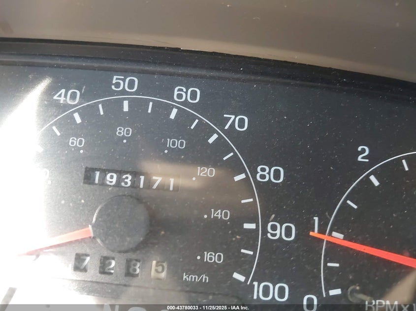 2000 Ford Excursion Limited VIN: 1FMNU42S0YEC52423 Lot: 43780033