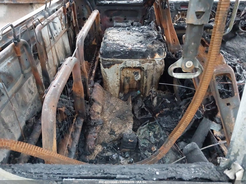 2009 Chevrolet Silverado 1500 Ltz VIN: 1GCEK39039Z157115 Lot: 43780045