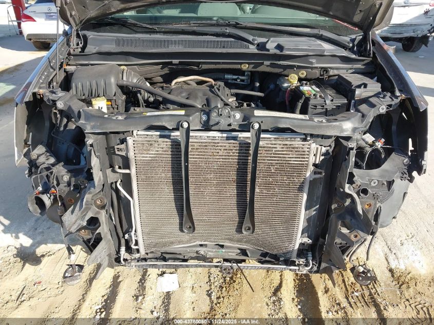 2010 Chrysler Town & Country Touring VIN: 2A4RR5D12AR226507 Lot: 43780060