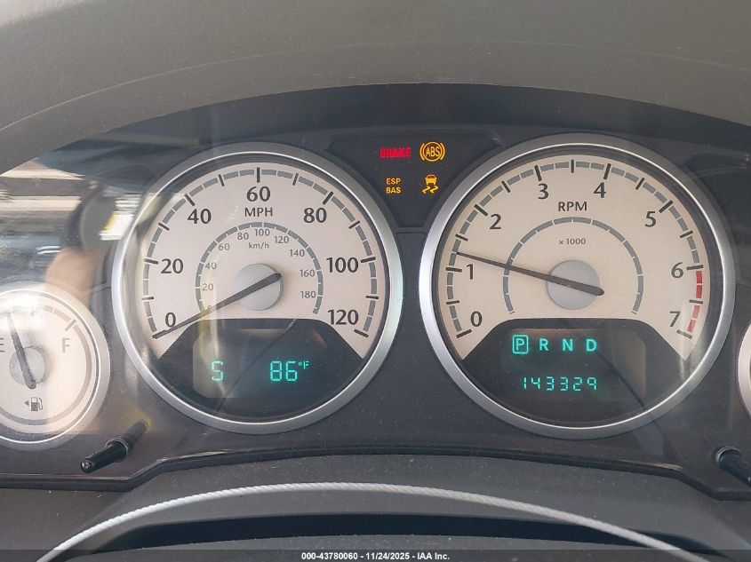 2010 Chrysler Town & Country Touring VIN: 2A4RR5D12AR226507 Lot: 43780060