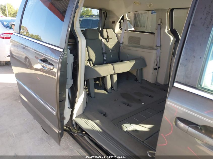 2010 Chrysler Town & Country Touring VIN: 2A4RR5D12AR226507 Lot: 43780060