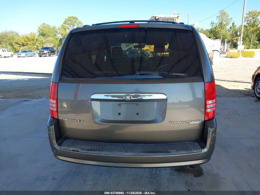 2010 Chrysler Town & Country Touring VIN: 2A4RR5D12AR226507 Lot: 43780060