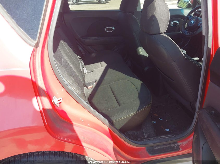 2015 Kia Soul + VIN: KNDJP3A50F7792081 Lot: 43780081