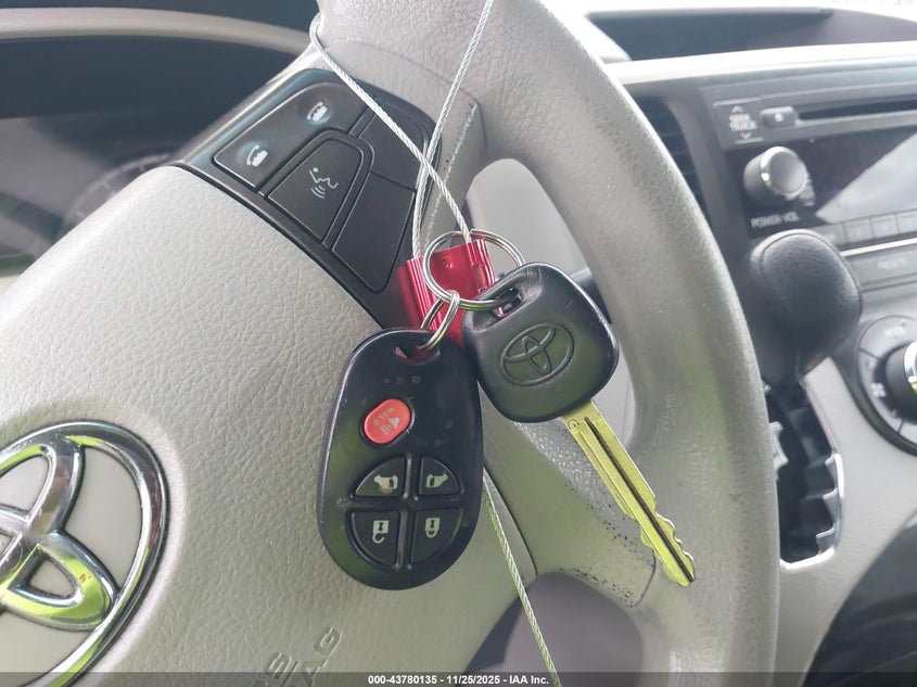 2013 Toyota Sienna Le V6 8 Passenger VIN: 5TDKK3DC6DS371479 Lot: 43780135