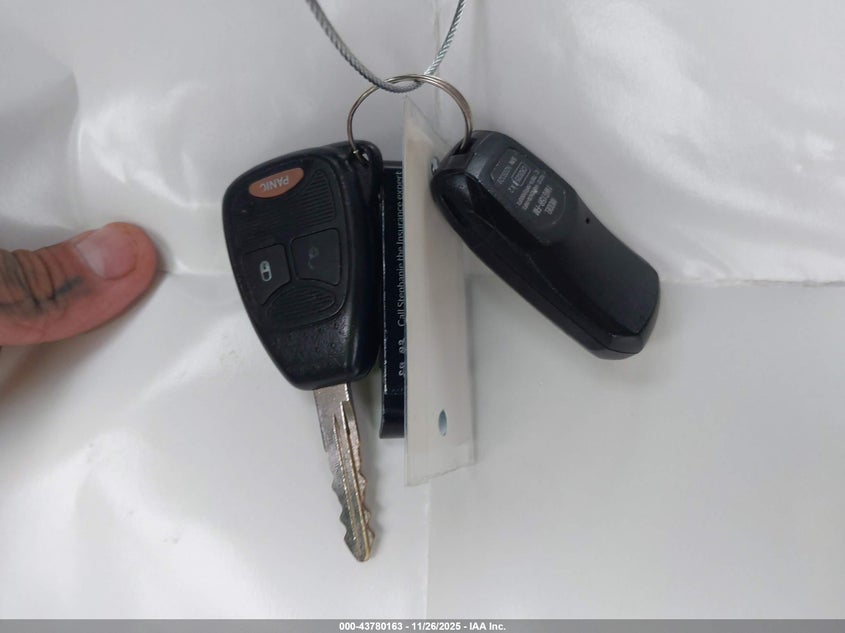 2008 Jeep Compass Sport VIN: 1J8FF47W68D569913 Lot: 43780163