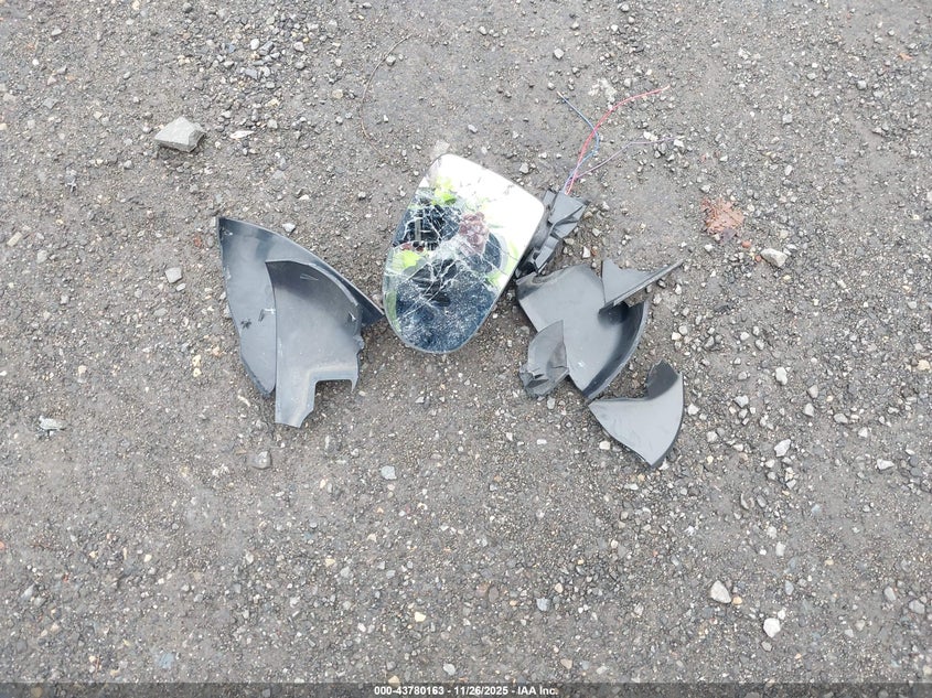 2008 Jeep Compass Sport VIN: 1J8FF47W68D569913 Lot: 43780163