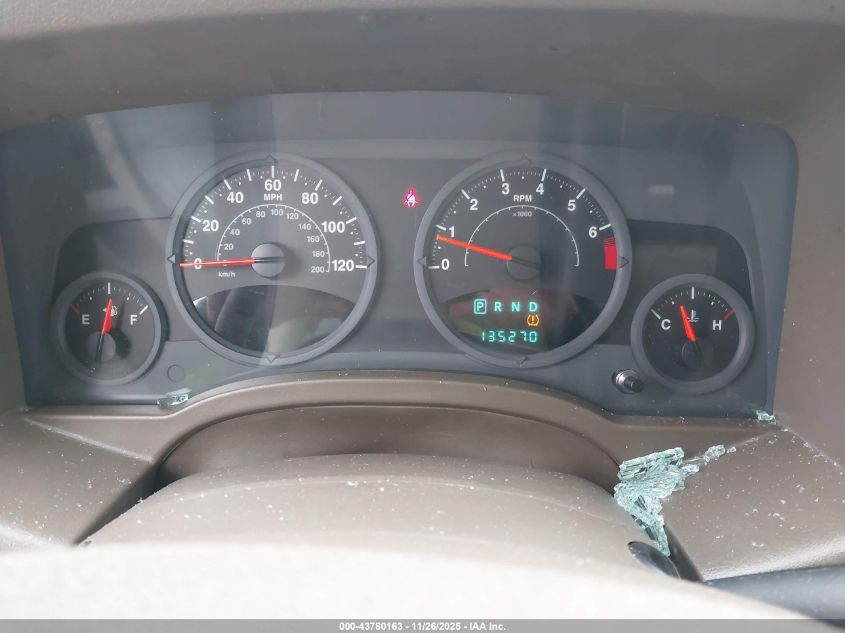 2008 Jeep Compass Sport VIN: 1J8FF47W68D569913 Lot: 43780163