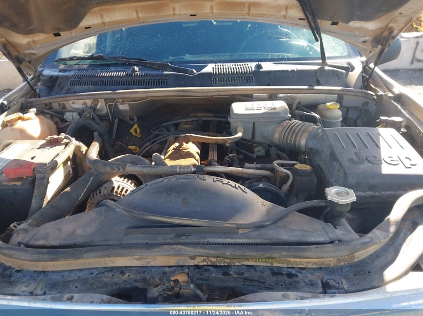 2003 Jeep Grand Cherokee Laredo VIN: 1J4GW48S33C613303 Lot: 43780217