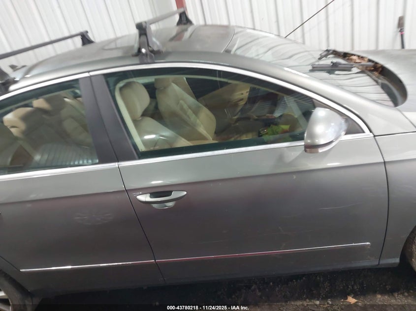 2008 Volkswagen Passat Vr6 VIN: WVWCU93C08E122657 Lot: 43780218