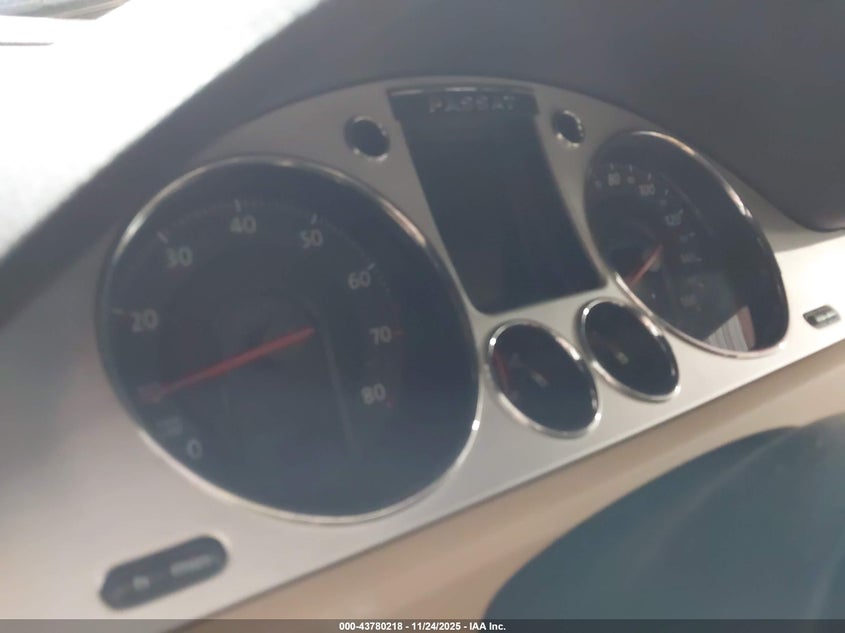 2008 Volkswagen Passat Vr6 VIN: WVWCU93C08E122657 Lot: 43780218