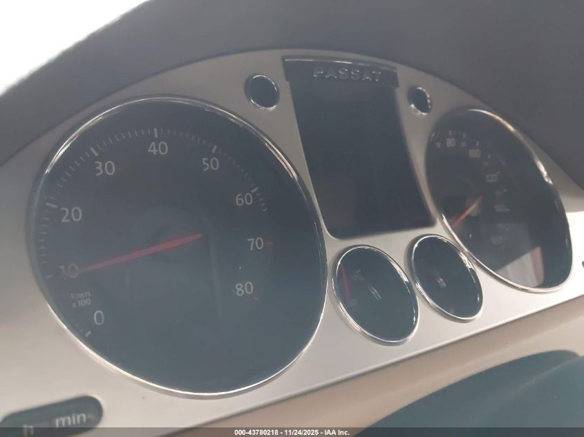 2008 Volkswagen Passat Vr6 VIN: WVWCU93C08E122657 Lot: 43780218