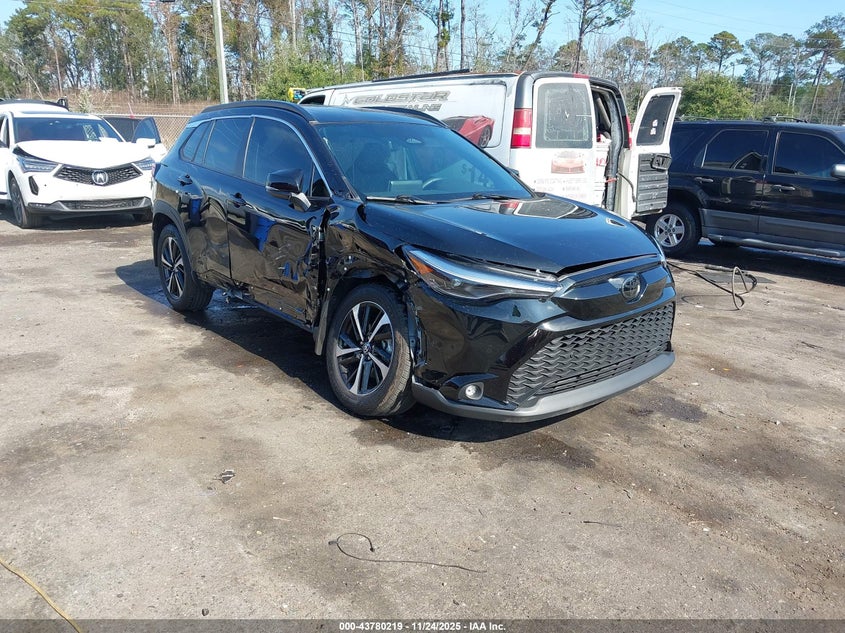 TOYOTA COROLLA CROSS XSE