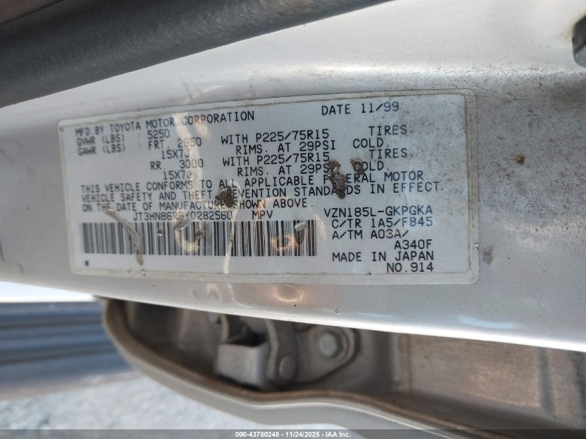 2000 Toyota 4Runner Sr5 V6 VIN: JT3HN86R8Y0282560 Lot: 43780248