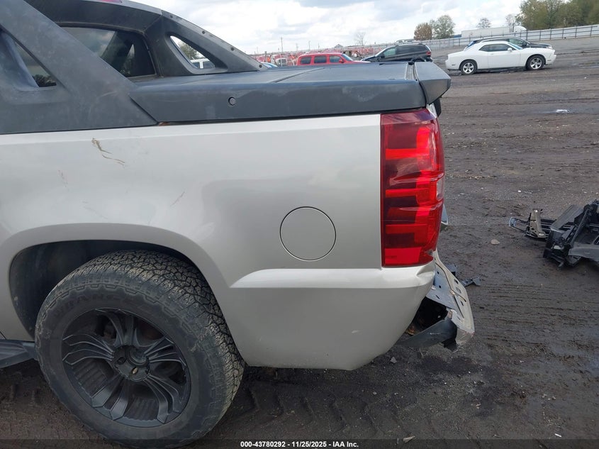 2008 Chevrolet Avalanche 1500 Ltz VIN: 3GNFK12388G300644 Lot: 43780292