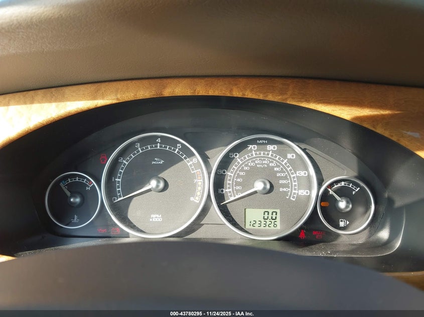 2004 Jaguar X-Type 2.5 VIN: SAJEB52D54XD99485 Lot: 43780295