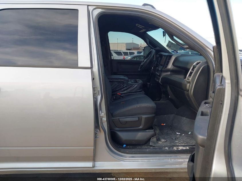 2024 Ram 3500 Tradesman 4X4 8' Box VIN: 3C63RRGL0RG198795 Lot: 43780305