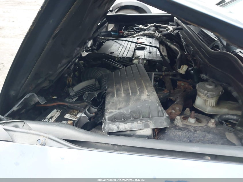 2004 Honda Accord 2.4 Ex VIN: 1HGCM56604A027212 Lot: 43780353