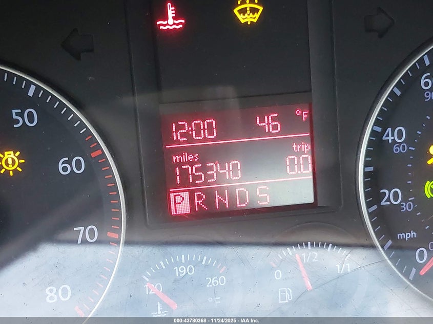 2007 Volkswagen Rabbit 4-Door VIN: WVWDR71K37W206694 Lot: 43780368