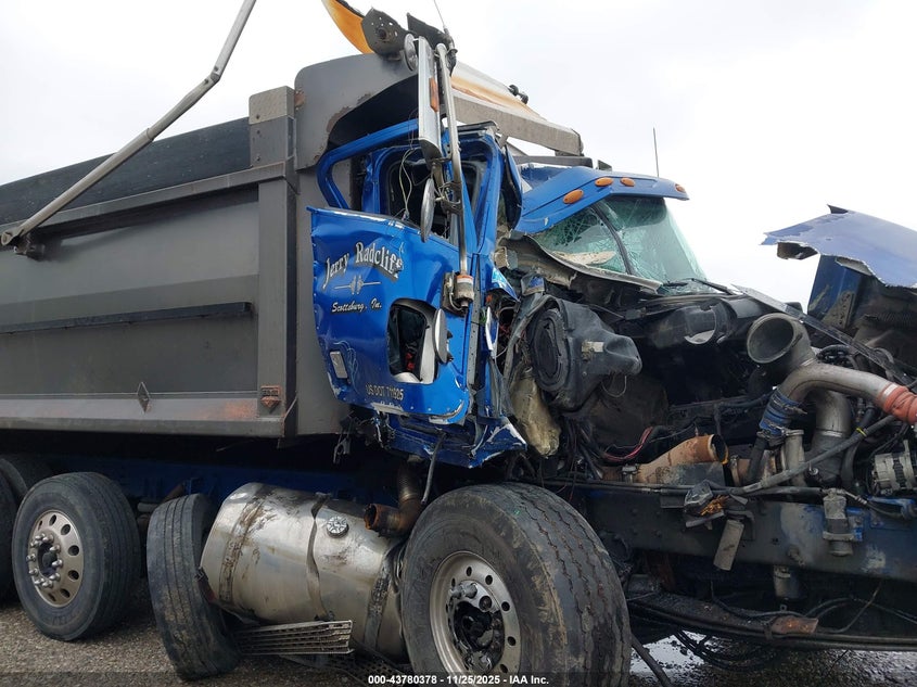 2001 International 9200 9200I VIN: 3HTCEAHT11N090726 Lot: 43780378