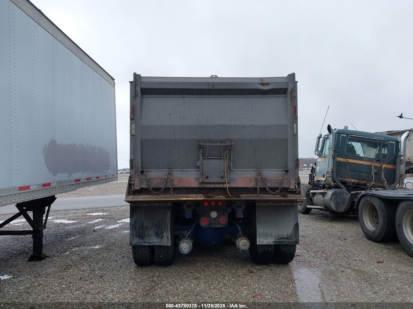 2001 International 9200 9200I VIN: 3HTCEAHT11N090726 Lot: 43780378