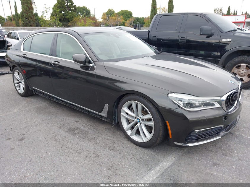 BMW 7 SERIES XDRIVE