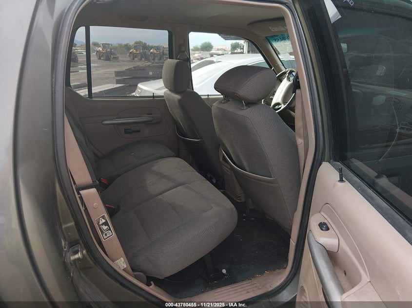 2002 Ford Explorer Sport Trac VIN: 1FMZU67E92UB79985 Lot: 43780455