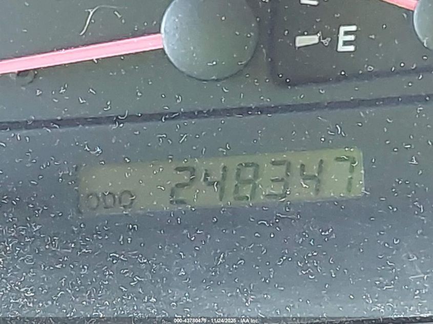 2002 Toyota Camry Xle VIN: 4T1BE32K02U616122 Lot: 43780479