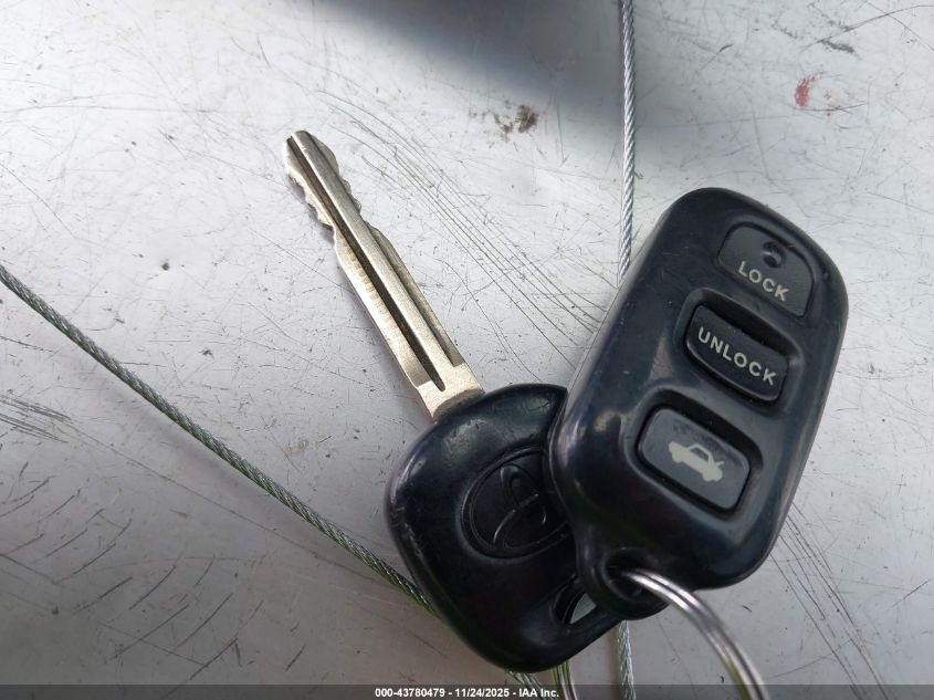 2002 Toyota Camry Xle VIN: 4T1BE32K02U616122 Lot: 43780479