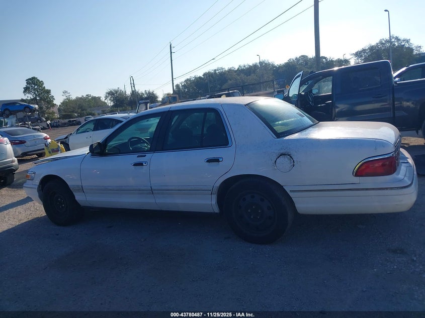 1997 Mercury Grand Marquis Gs VIN: 2MELM74W0VX627572 Lot: 43780487