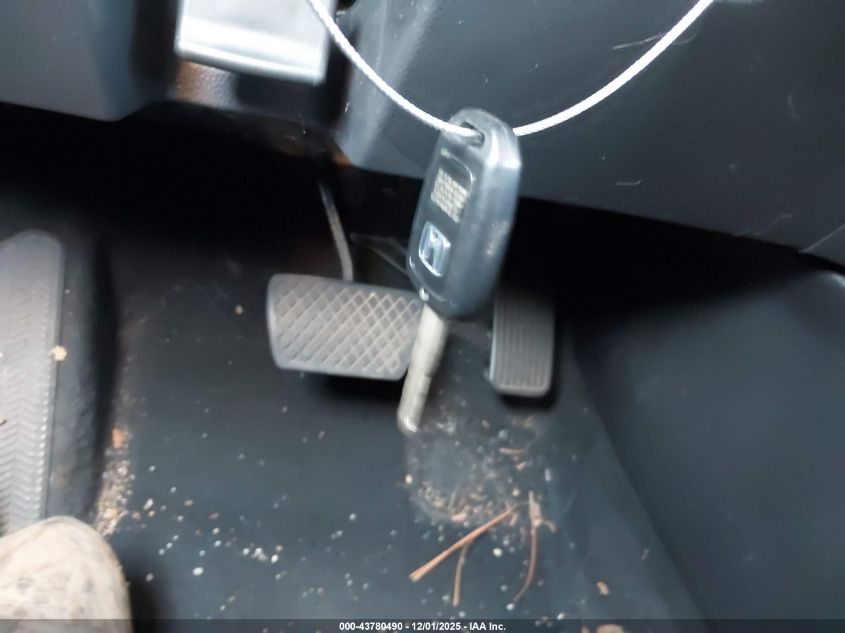 2018 Honda Cr-V Lx VIN: 2HKRW5H36JH411117 Lot: 43780490