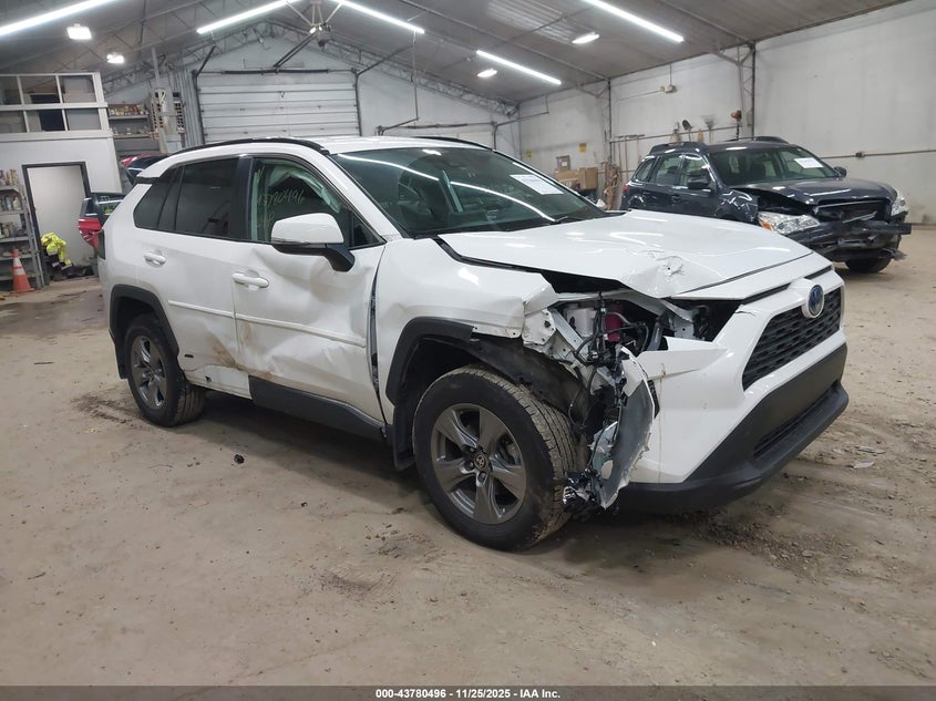 TOYOTA RAV4 HYBRID LE