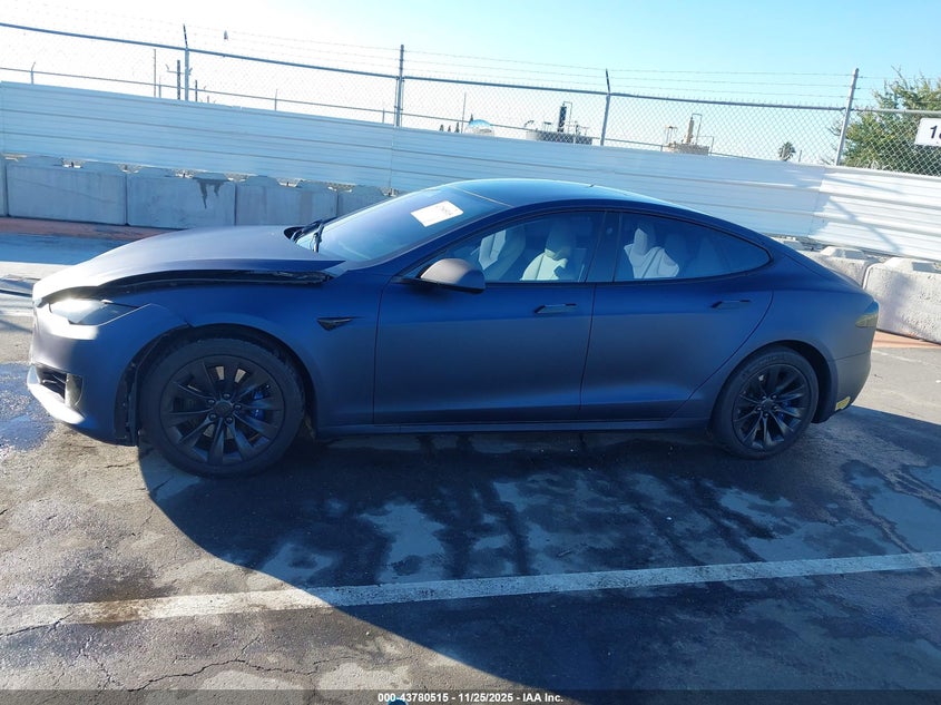 2017 Tesla Model S 60/75 VIN: 5YJSA1E15HF196771 Lot: 43780515