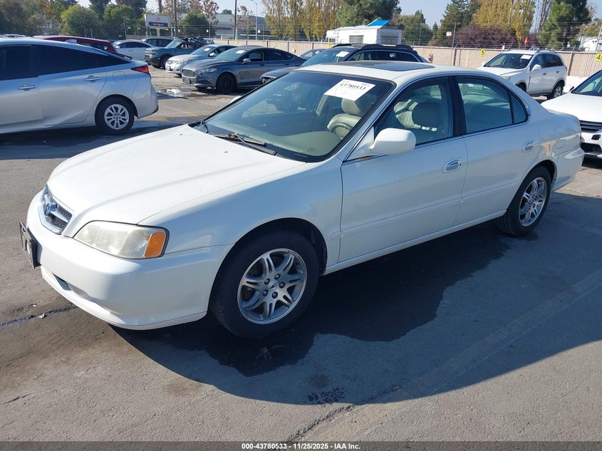 19UUA566XYA038771 2000 ACURA TL photo no. 2
