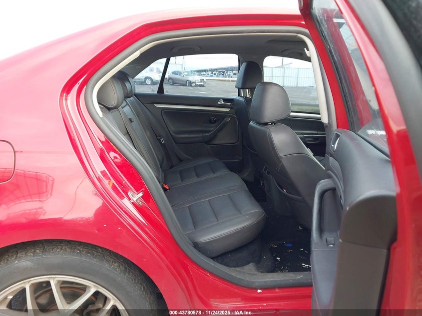 2007 Volkswagen Jetta 2.5 VIN: 3VWSF71K07M019376 Lot: 43780578