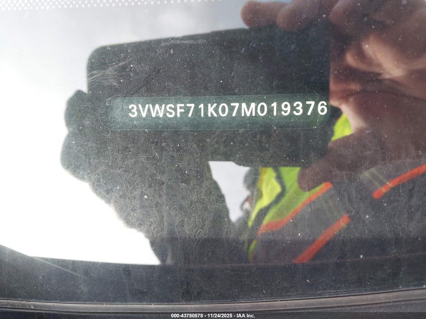 2007 Volkswagen Jetta 2.5 VIN: 3VWSF71K07M019376 Lot: 43780578
