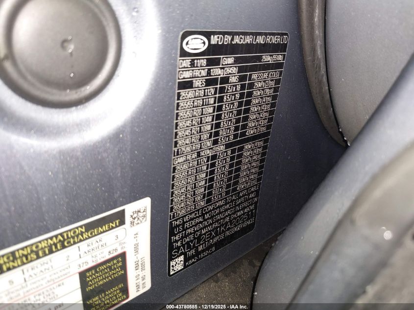 2019 Land Rover Range Rover Velar P250 R-Dynamic Se VIN: SALYL2EX1KA202511 Lot: 43780585