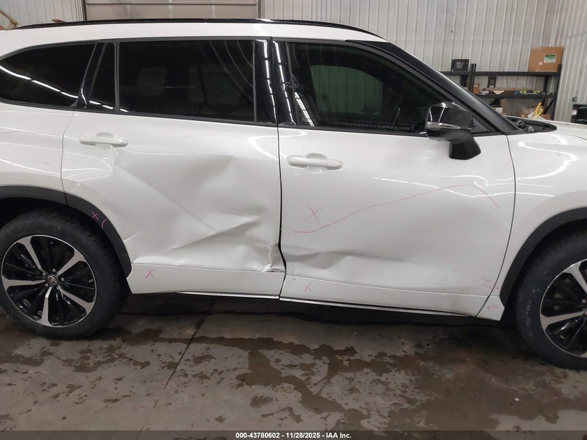 2021 Toyota Highlander Xse VIN: 5TDLZRBHXMS066651 Lot: 43780602