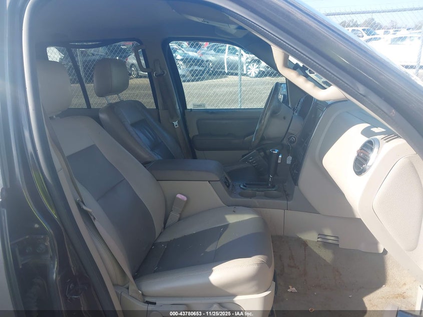 2007 Ford Explorer Xlt