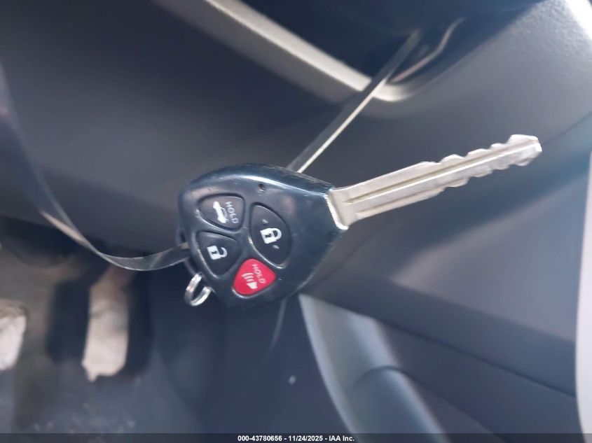 2009 Toyota Corolla S VIN: 2T1BU40E39C031200 Lot: 43780656