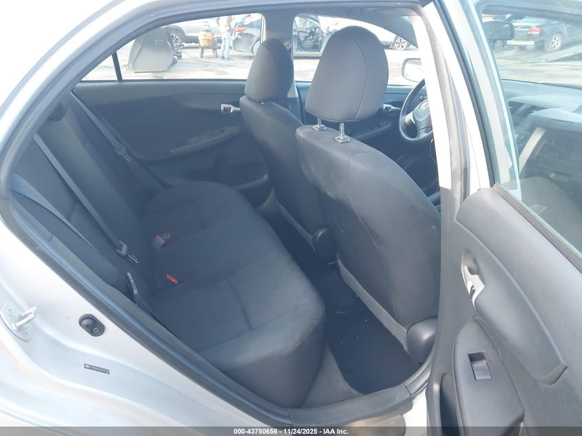 2009 Toyota Corolla S VIN: 2T1BU40E39C031200 Lot: 43780656