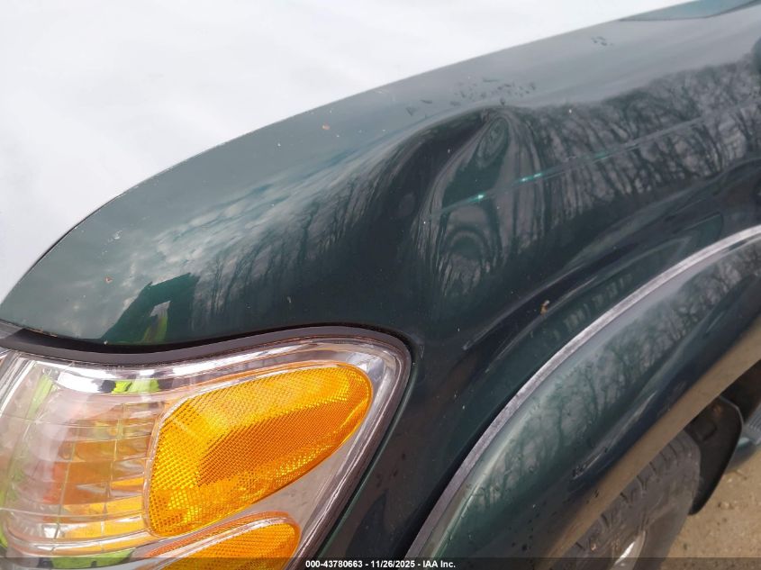 2001 Toyota Sequoia Limited V8 VIN: 5TDBT48AX1S018086 Lot: 43780663