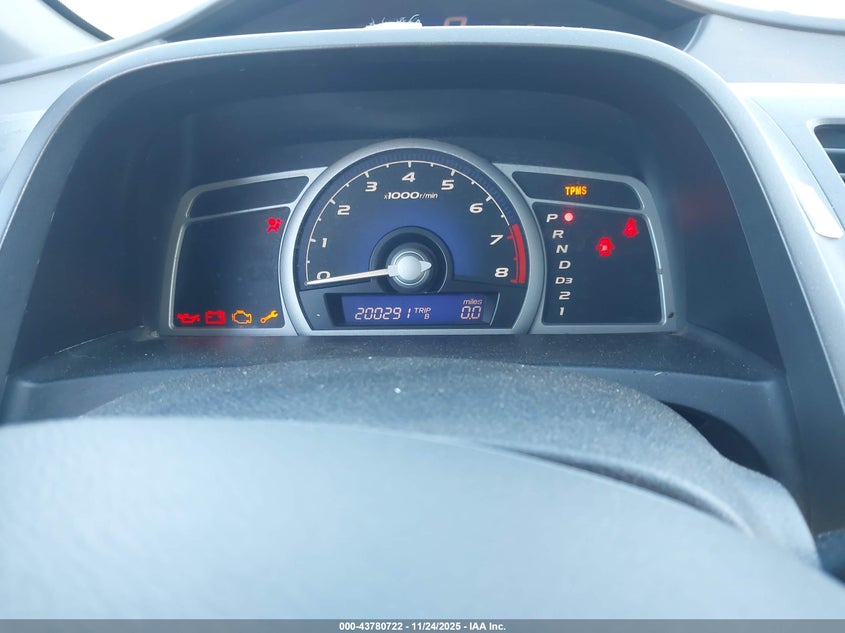 2008 Honda Civic Lx VIN: 2HGFG12638H545373 Lot: 43780722