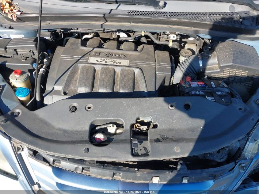 2008 Honda Odyssey Touring VIN: 5FNRL38928B094043 Lot: 43780743