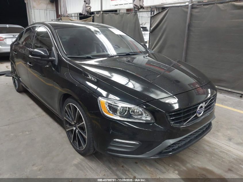 VOLVO S60 T5 DYNAMIC