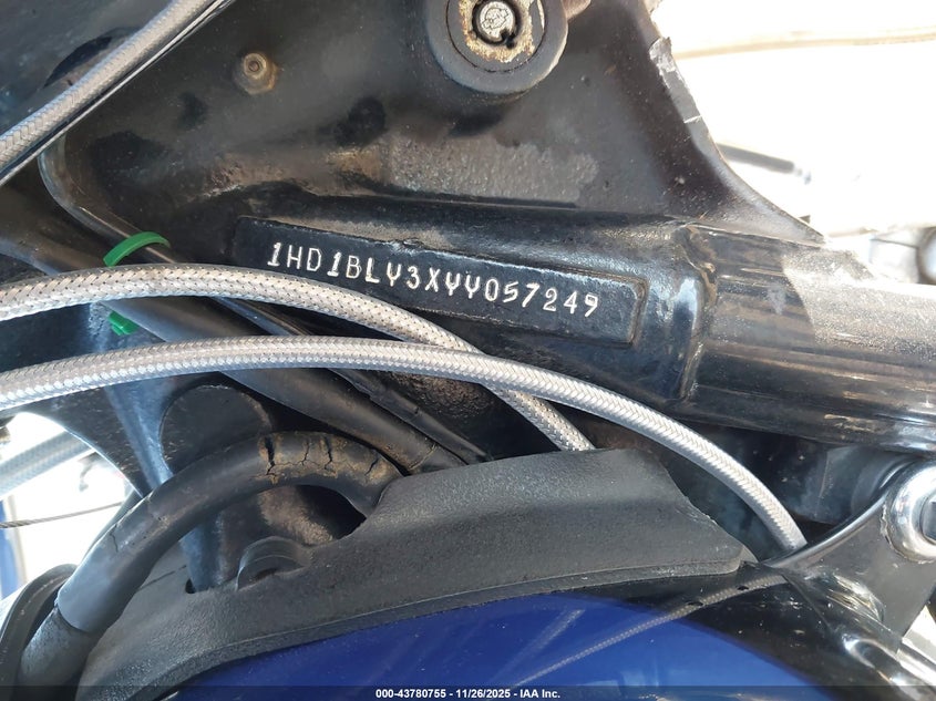 2000 Harley-Davidson Fxsts VIN: 1HD1BLY3XYY057249 Lot: 43780755