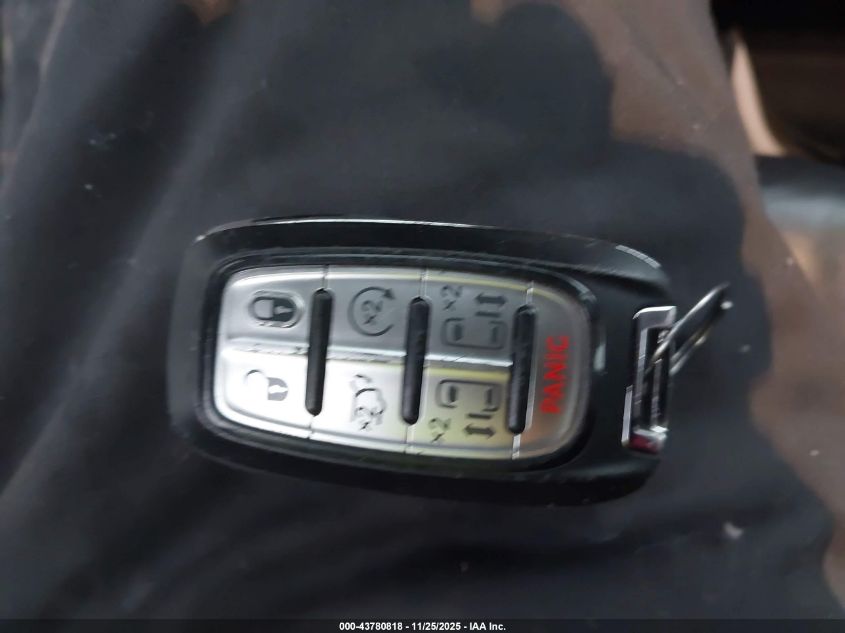 2022 Chrysler Pacifica Touring L VIN: 2C4RC1BG8NR194417 Lot: 43780818