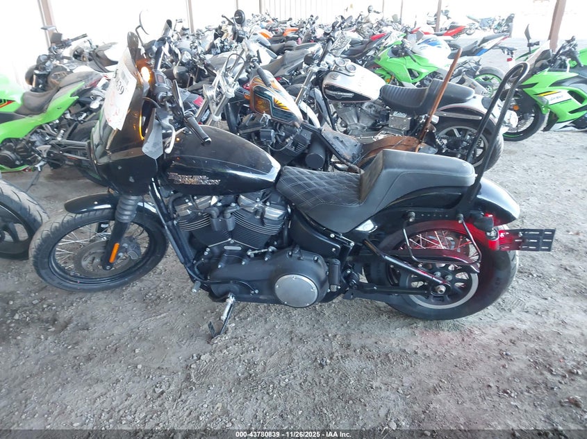 2018 Harley-Davidson Fxbb Street Bob VIN: 1HD1YJJ33JC079853 Lot: 43780839