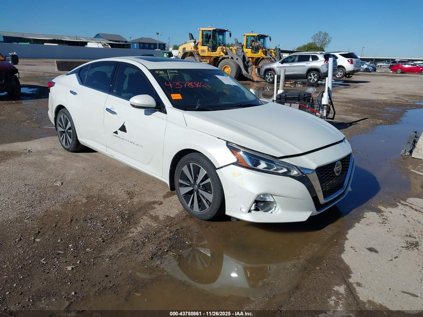 NISSAN ALTIMA 2.5 SV