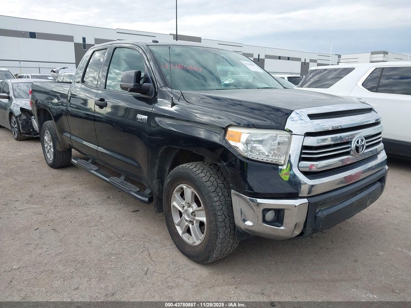 TOYOTA TUNDRA SR5 5.7L V8