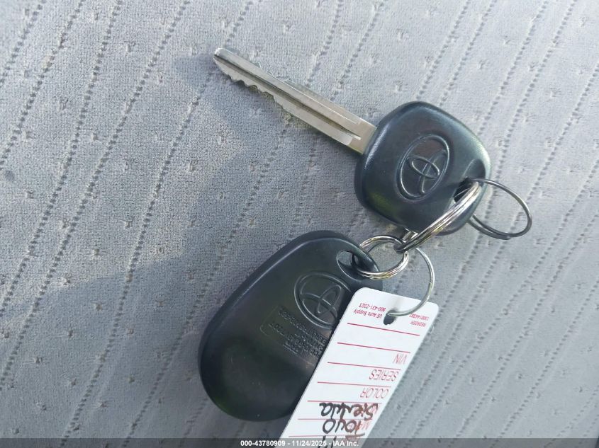 2017 Toyota Sienna Le 8 Passenger VIN: 5TDKZ3DC4HS886286 Lot: 43780909